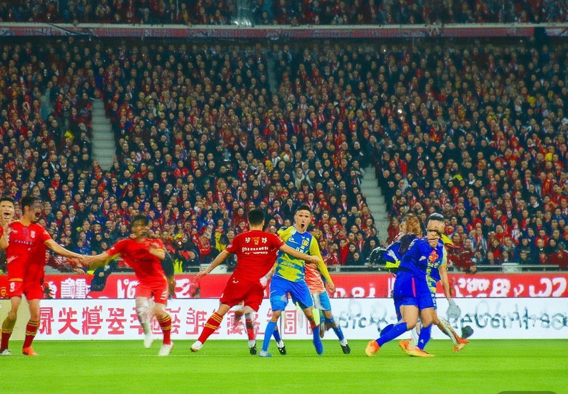 2018中超巅峰对决：河南建业VS大连一方精彩回顾(图1)